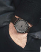 Load image into Gallery viewer, The Kairos - Gunmetal/Walnut