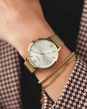 Load image into Gallery viewer, The Beaded Bracelet - Gold
